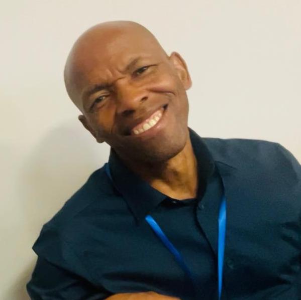 About Me: Thanduxolo Doro. A positivist go-getter who grows with challenges, proven by my quest for seeking theoretical understanding of practices/behaviours surrounding under development. 